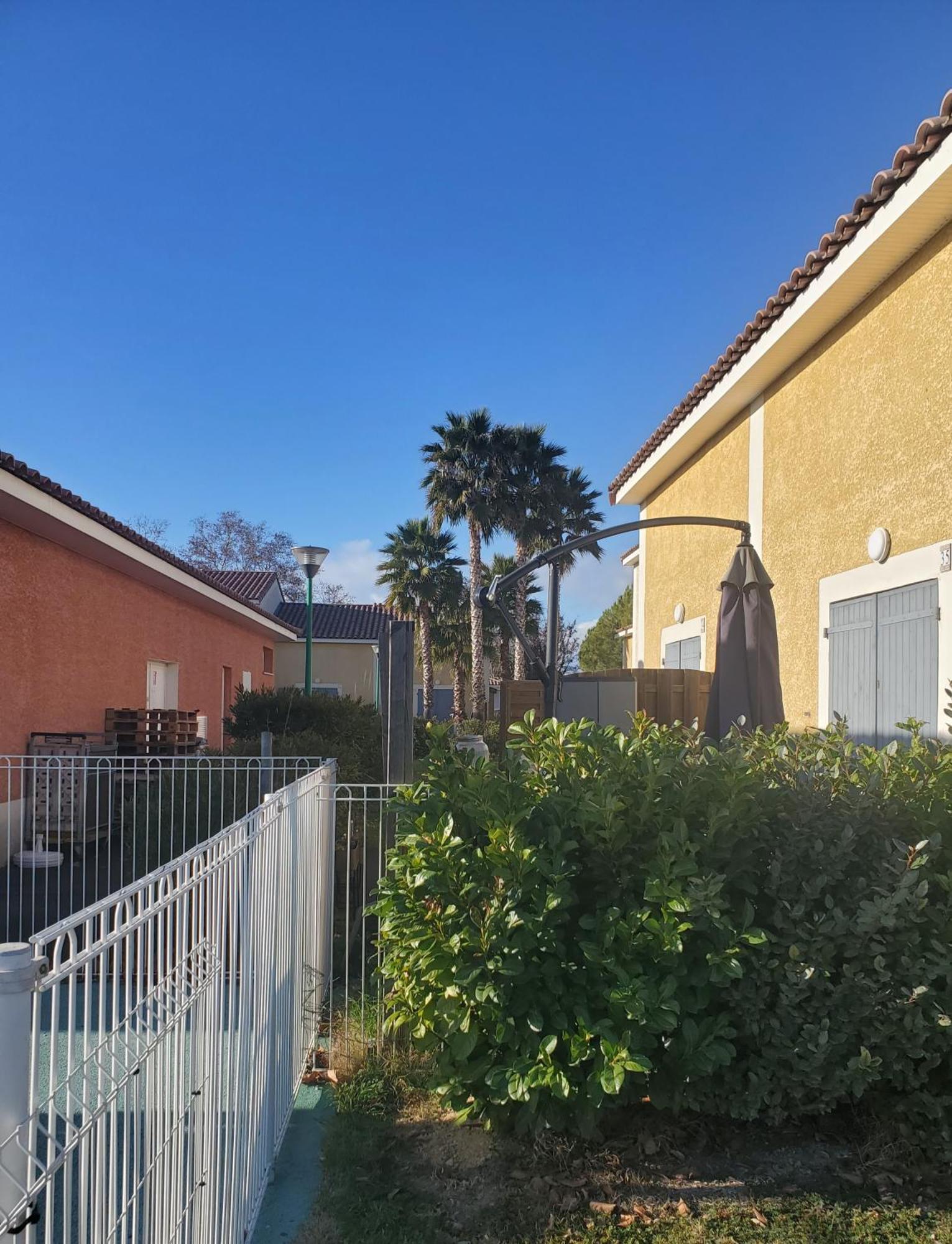 Le Canal Climatisation Wi-Fi Parking Jardin Piscine 15 Mn De Beziers Colombiers  Exterior photo